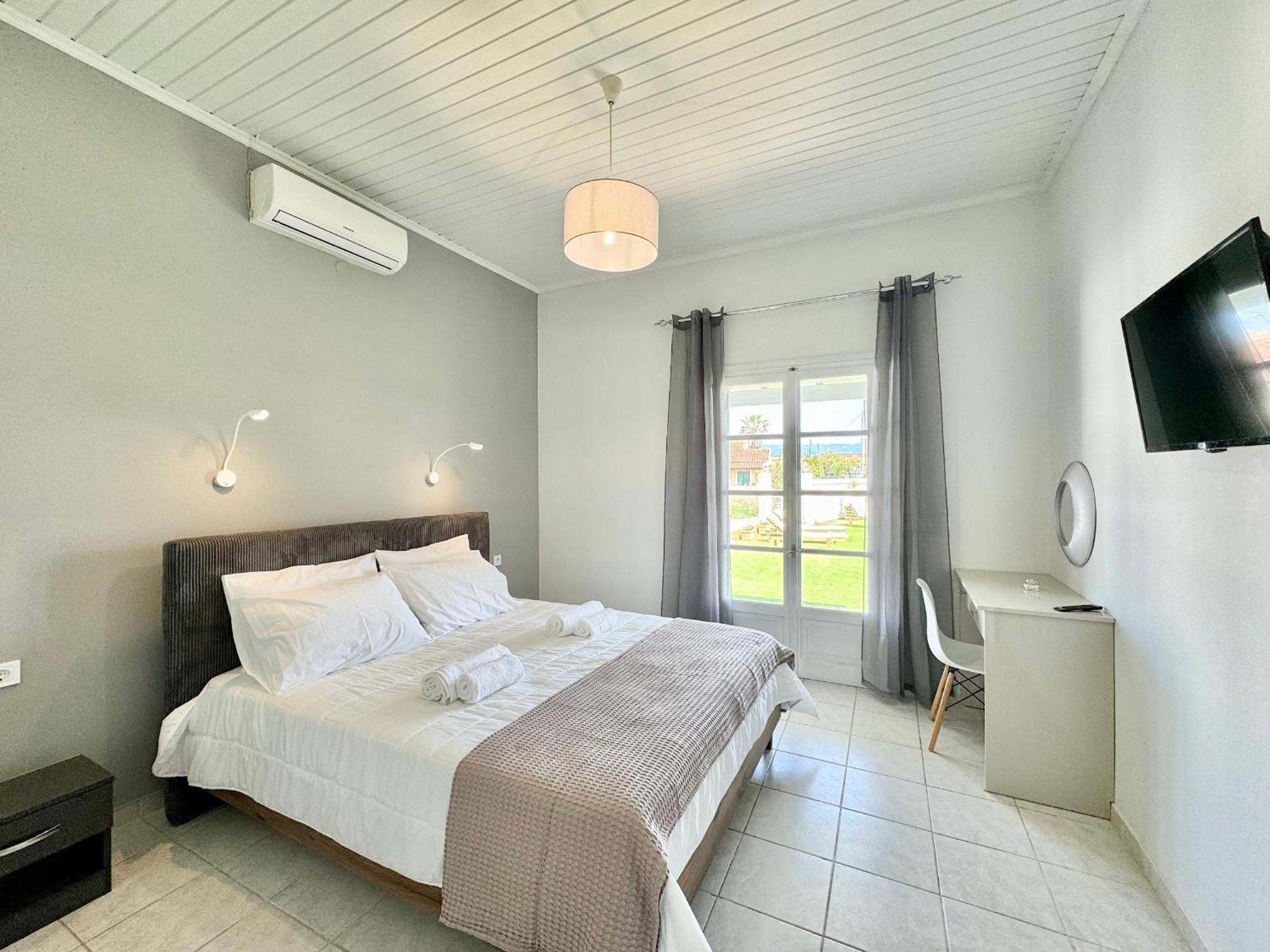 Vilă Doramarie With Private Pool By Dadovillas Sidárion