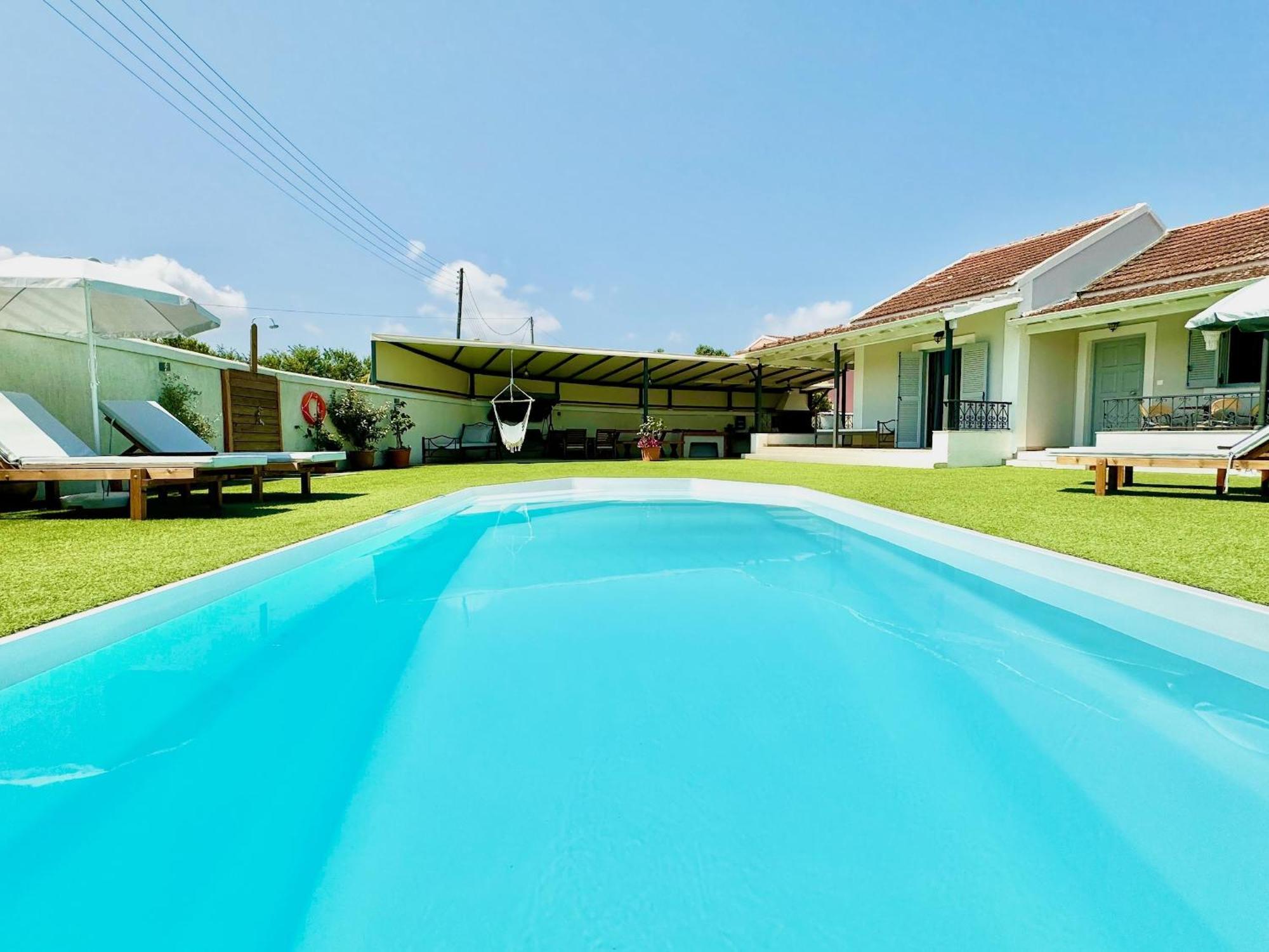 Doramarie With Private Pool By Dadovillas Vilă Sidárion