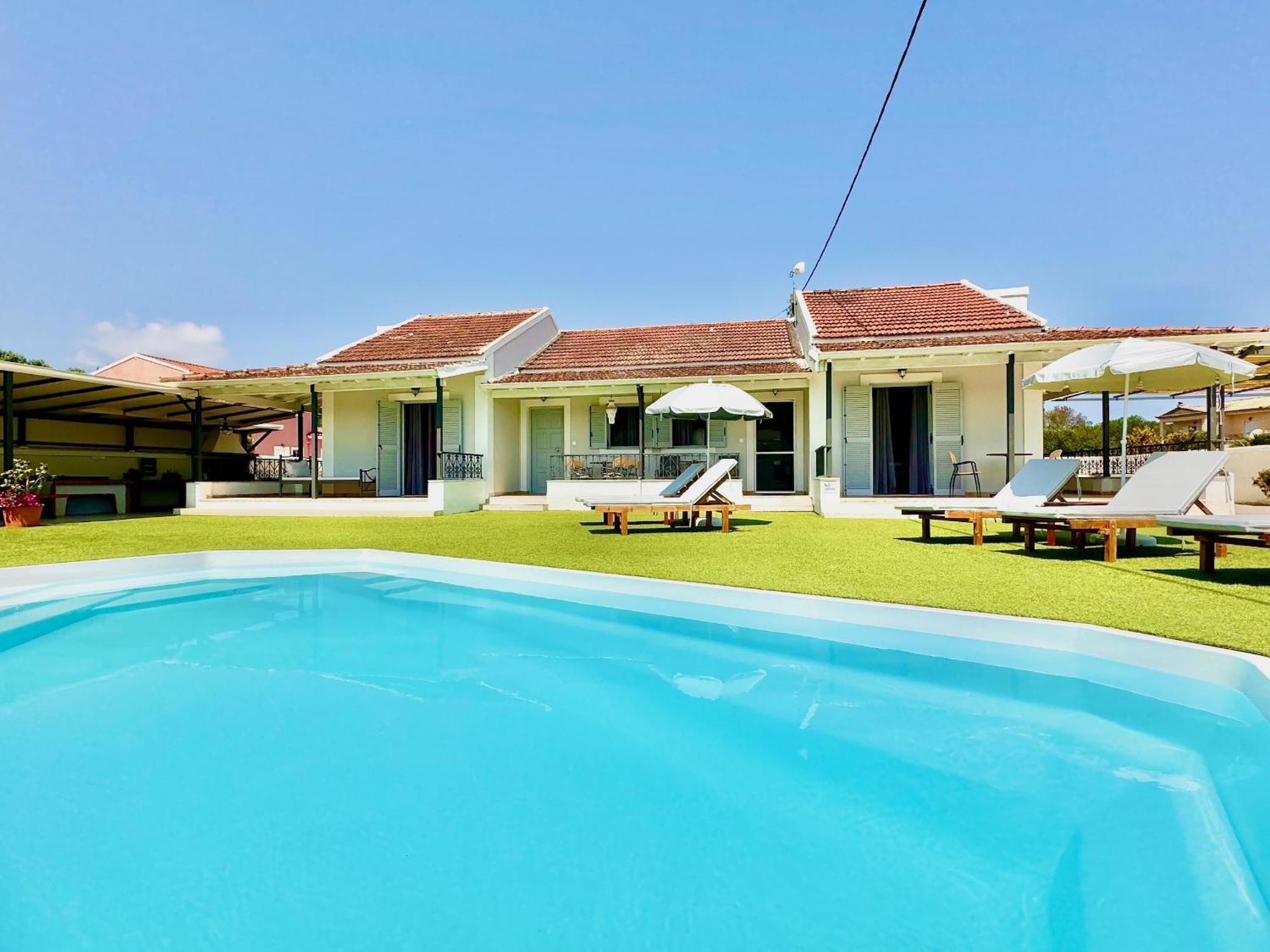 Villa Doramarie With Private Pool By Dadovillas *