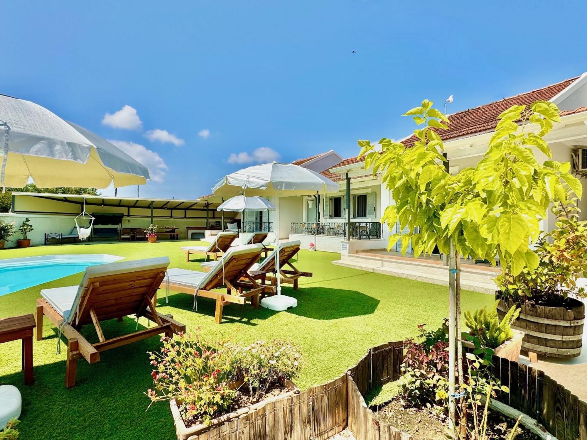 Doramarie With Private Pool By Dadovillas Villa Sidárion
